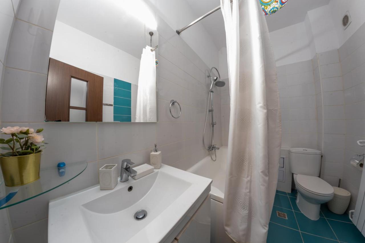 Nottara Theatre Spacious 85Sqm 1Br Ap With Self Check In Bucharest Exterior photo